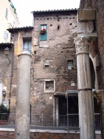 Torre storica Roma centro storico